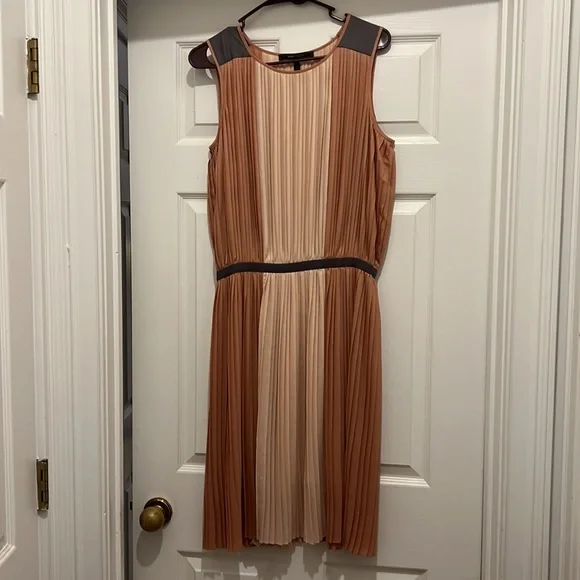 BCBGMaxAzria | Dresses | Bcbgmaxazria Sofi Color Block Pleated Dress |  Poshmark